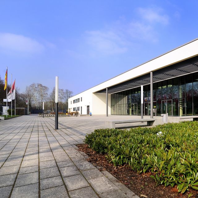 Sporthotel Borussia Düsseldorf Frontansicht