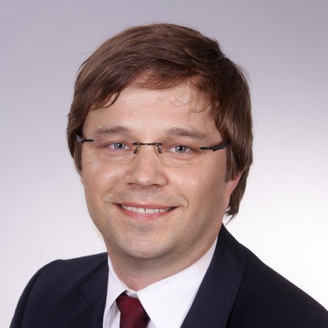 Simon Wenzel Portrait